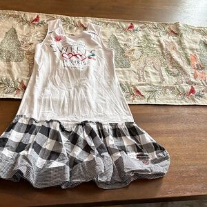 Deux par Deux White Sweets Desserts Tank Top